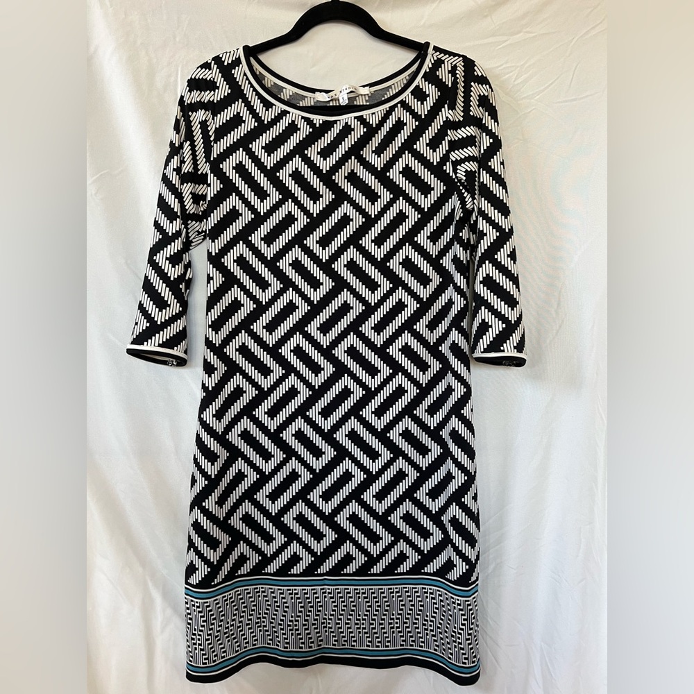 Black and White Geometric Pattern Dress